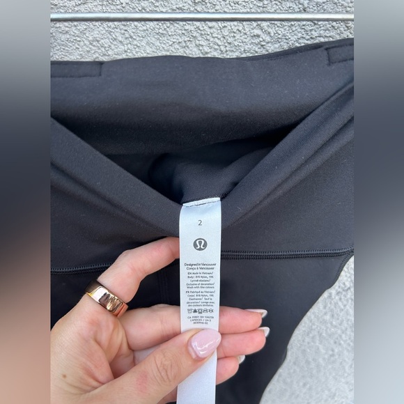 lululemon Align™ High-Rise Pant with Pockets 25" in Black NEW - Picture 3 of 6